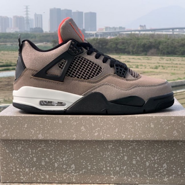 Top replicas Air 4 Taupe Haze 40~47 Elevate Your Sneaker Game with These Trendy Shoes