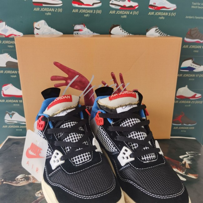 AAA Looking for a reliable source of Jordan 4 sneakers at wholesale prices? Our wholesale program has got you covered.