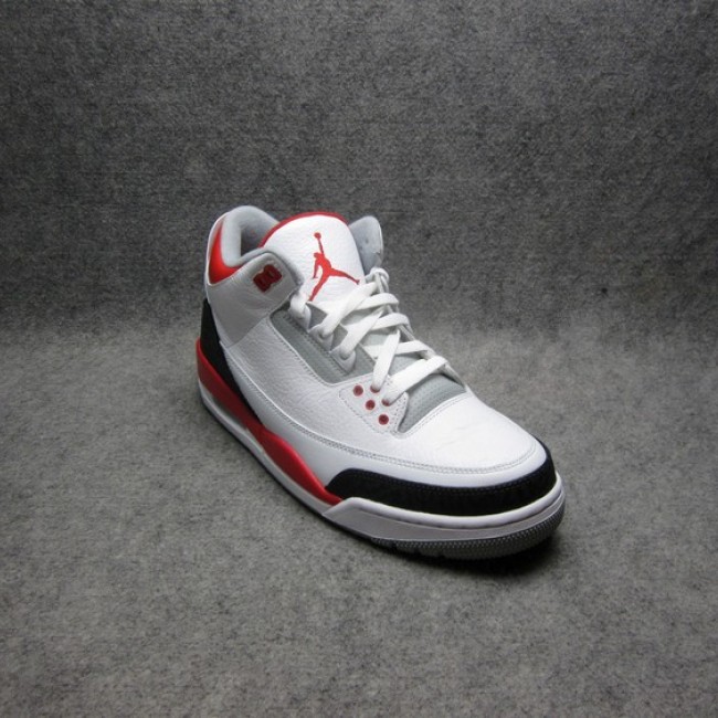 Last Chance to Save on Jordan 3 Retro Sneakers