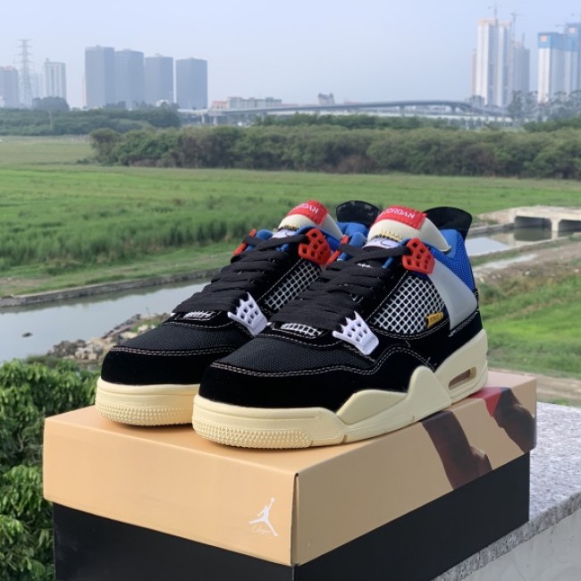 Union x Air 4 A 40~47 Collaborative Sneakers with Unique Design Features