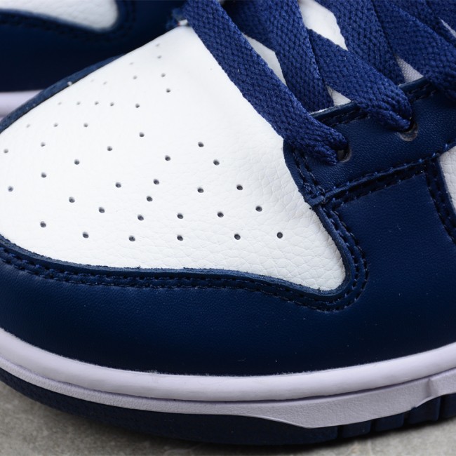 ON-FEET PHOTOS OF THE DUNK LOW MIDNIGHT NAVY MIDNIGHT BLUE FD9749-400 Sneakers, Nike, Nike SB Dunk Low image