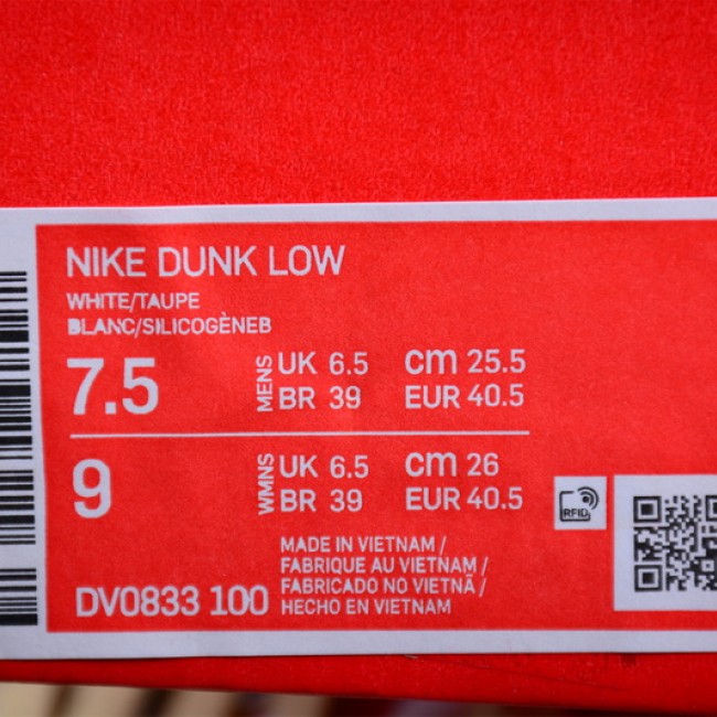 Original Sexually priced Nike SB Dunk Low White Apricot Colorway Nike SB Buckle Broken Backboard Low Top Cricket Shoe DV0833-100